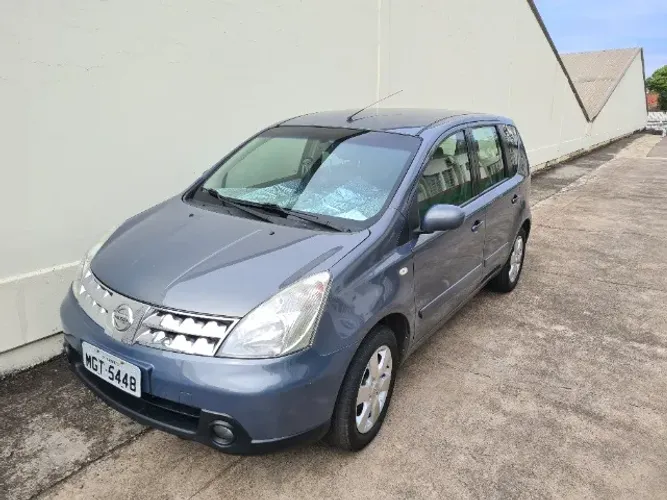 Nissan LIVINA SL 1.8 16V Flex Fuel Aut.- Couro -Top de Linha