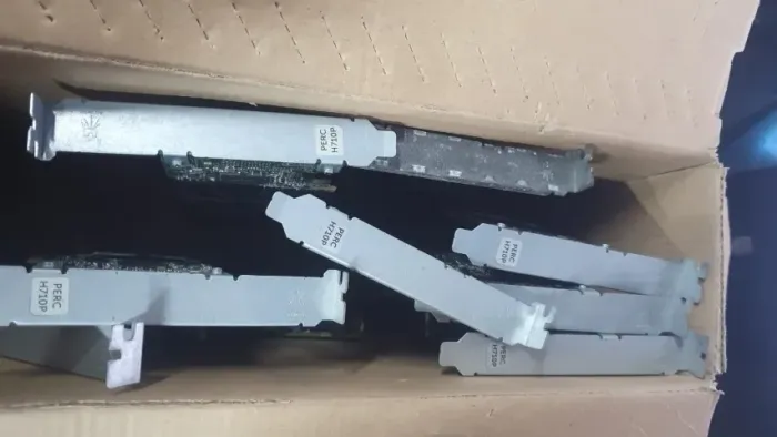 Placa controladora Raid Sas Dell PERC H710P Mini 1 GB