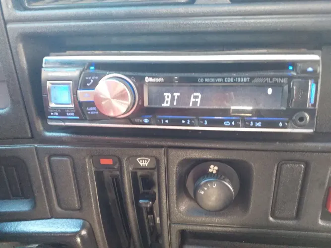  rádio de cd Alpine com bluthoo i usb
