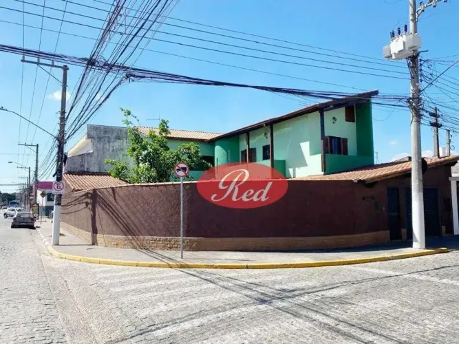 Casa com 3 dormitórios à venda, 246 m² por R$ 799.000,00 - Vila Urupês - Suzano/SP