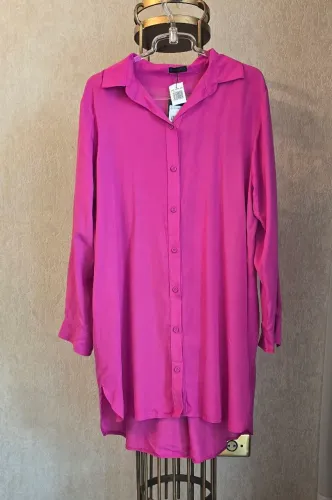 Camisa longa, rosa. Tamanho M.  Marca Max Glamm NOVA