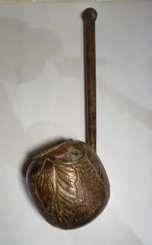 Guampa concha grande em cobre 47cm