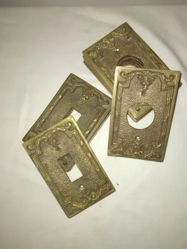 Espelhos p/ tomadas em bronze vintage