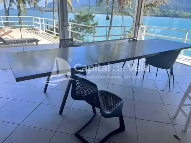 IMÓVEL COM VISTA PARA O MAR PRÓXIMO A PRAIA ILHA DAS CABRAS