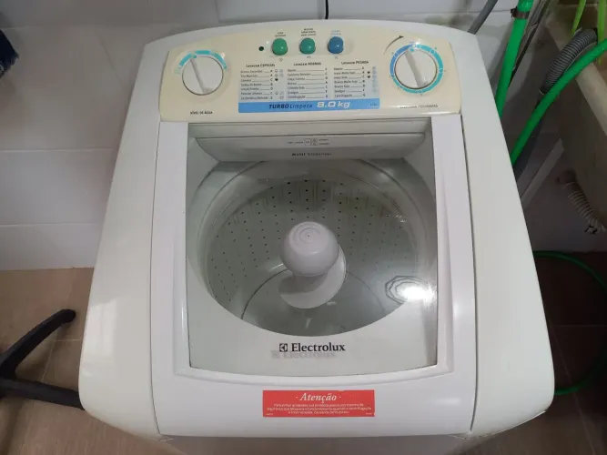 Lavadora de roupas Electrolux 8kg Turbo Limpeza