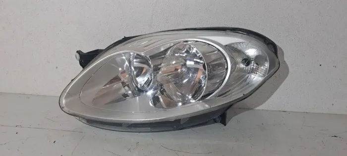 Farol Novo Palio esquerdo 2012/2017 COM DETALHE 