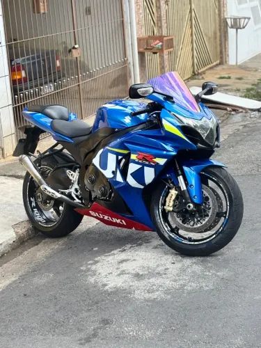2015 Suzuki GSX-R