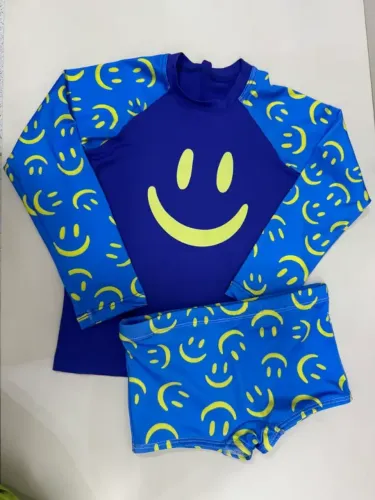 Conjunto Sunga Boxer Infantil e Blusa proteção uv+ moda praia minimalista