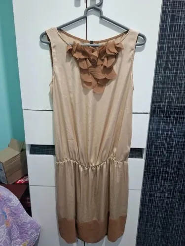 vestido marrom feminino