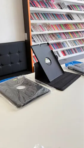 CAPA GIRATÓRIA DE COURO IPAD 7 