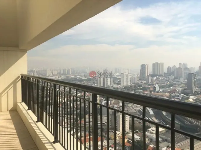 Cobertura na Vila Prudente próximo ao Metrô.
