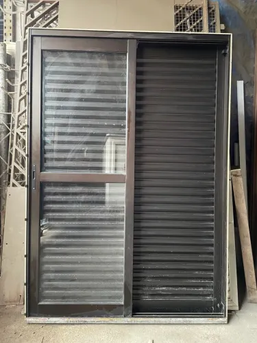 Porta de Correr 3 folhas Alumínio Bronze - Sasazaki