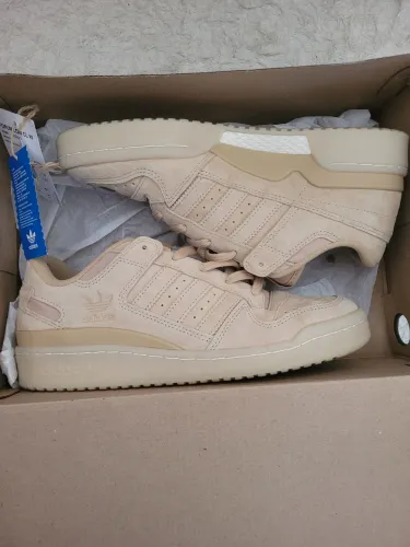 Adidas Forum Low CL Bege