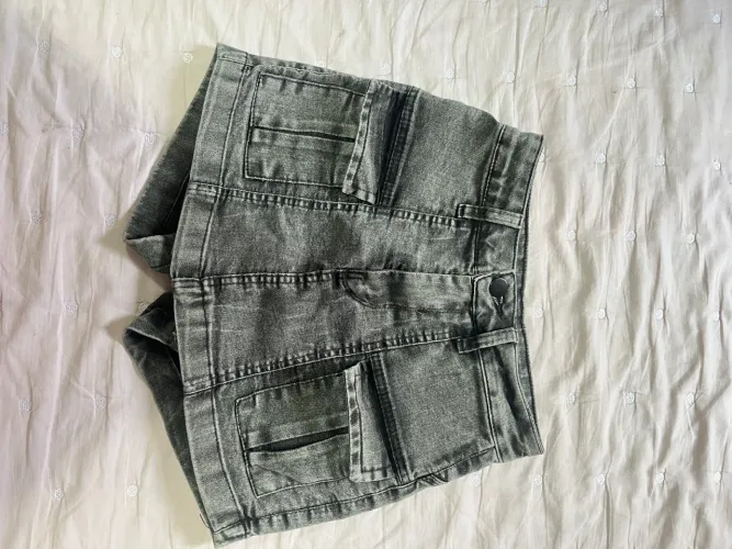 Saia short jeans