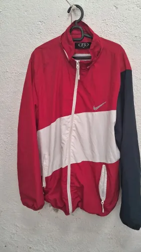 Corta vento da nike