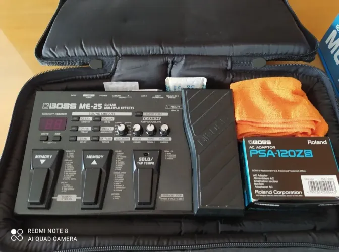 PEDALEIRA BOSS ME-25 ZERADA COM CAIXA ORIGINAL E BAG, DUVIDO OUTRA NESTE ESTADO !!!