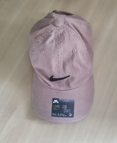 bone na cor bege nike