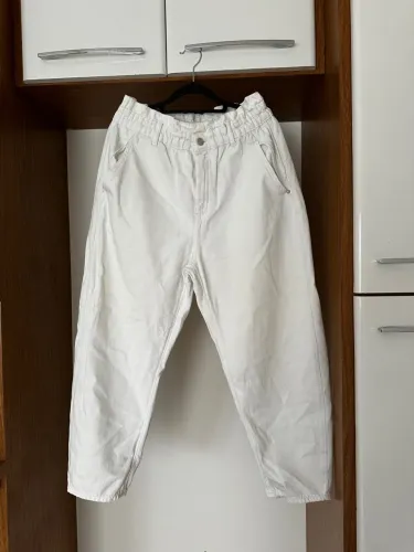 Calça Jeans Mom Branca da Zara - 44