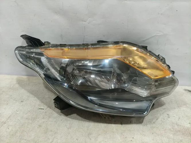 Farol Direito Mitsubishi L200 Triton 2017 A 2023 Original