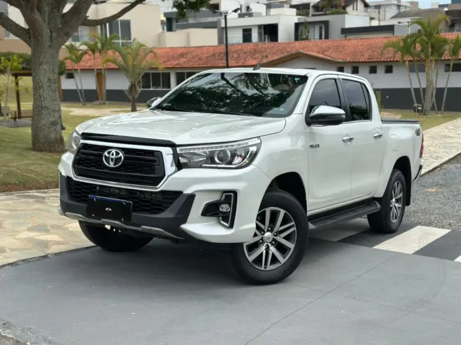 Toyota Hilux CD 4X4 2.8 Diesel Aut. 2020