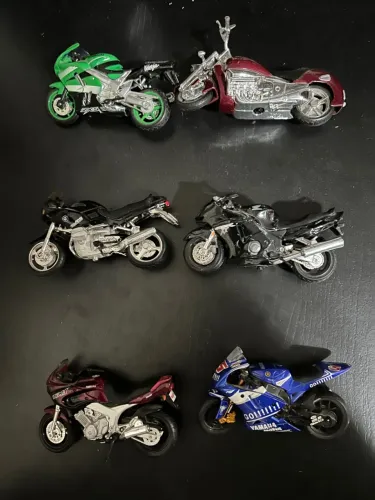 Coleção de 6 miniaturas de moto