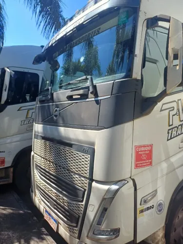 VOLVO FH 460 6X2 GLOBETHOTER ISHIFT