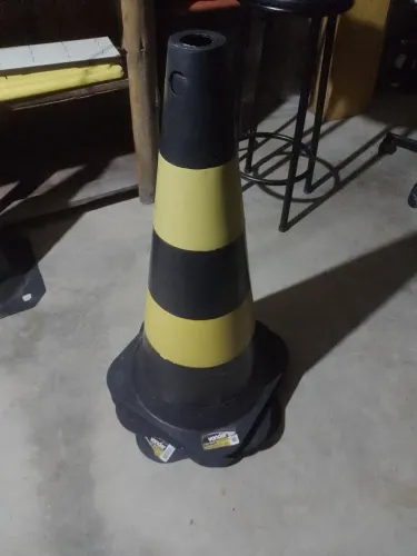 Cone de Sinalização Vonder G 75cm