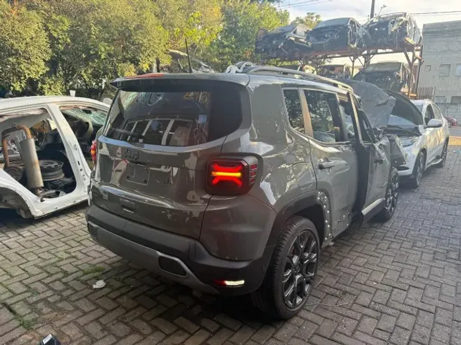 Sucata Renegade S T270 1.3 16v GSE turbo 2024 retirada de peças