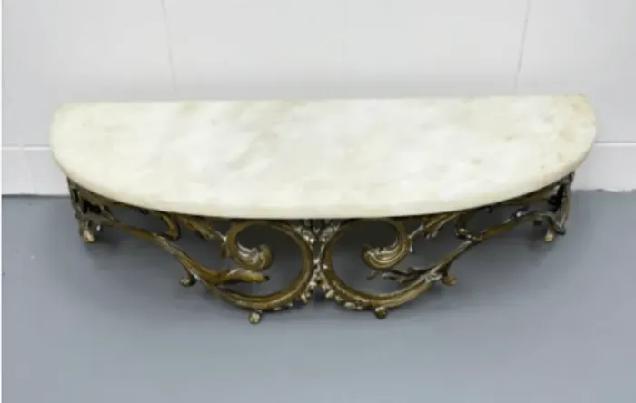 Aparador ou console de marmore