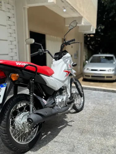 Vendo pop com apenas 2000 km