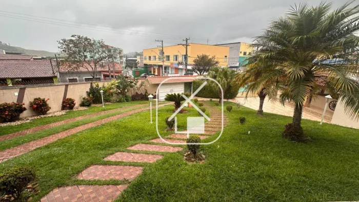 Chácara com 3 dormitórios para alugar, 2000 m² por R$ 10.837,00/mês - Centro - Guararema/S