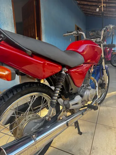 TITAN 150
