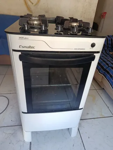 Fogão em excelente estado. Faço entrega
