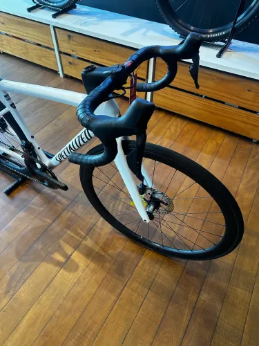 Bicicleta Specialized Tarmac SL8 Expert