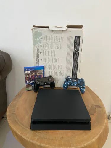 PS4 SLIM - ACEITO PARCELAMENTO E TROCAS!