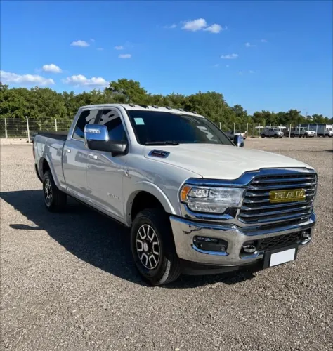 Ram 3500 Limited Longhorn 6.7 TB CD Diesel 2024