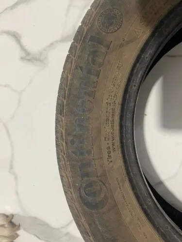 Pneu continental 185/65 R15