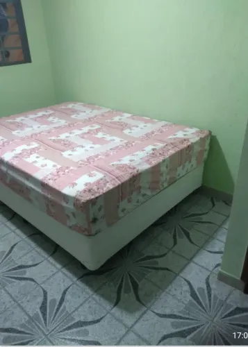 Cama box e colchão Casal  + um lençol novo (Colchão Versallies)