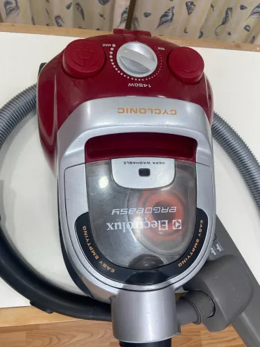 Aspirador Electrolux forte e potente