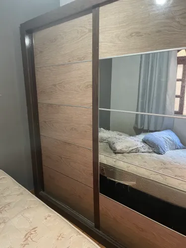 Guarda roupa de casal 