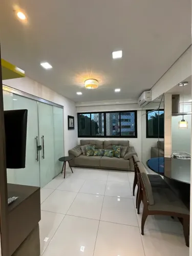 METROPOLIS RESIDENCE