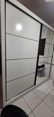 Guarda roupa