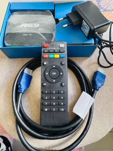 Smart TV - R69 8K ultra HD