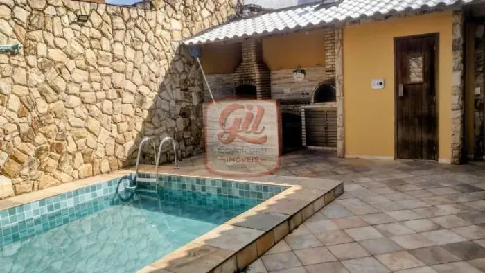 CASA LINEAR SEM NADA A FAZER VAZIA,PISCINA,SAUNA E ESPAÇO GOURMET