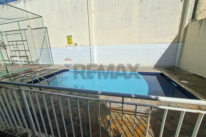 Apartamento de 3 quartos à venda, com 53m² por R$ 200.000,00 - Jardim América - Rio de Jan