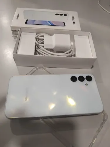 Samsung Galaxy A15 versao 256 GB completo