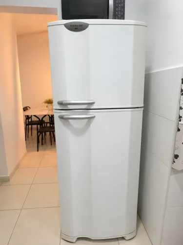 Geladeira Electrolux Frost Free DF37