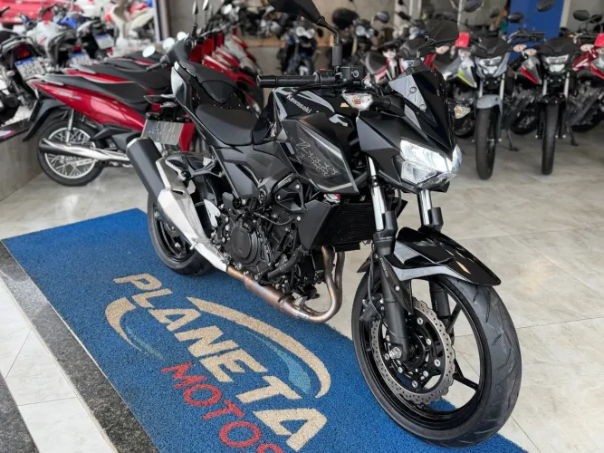 KAWASAKI Z400 2021 | APENAS 2.000 KM