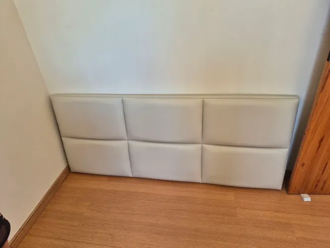 Cabeceira de cama de casal