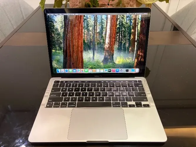 MacBook Pro M1 13 - 16GB RAM - 1TB SSD